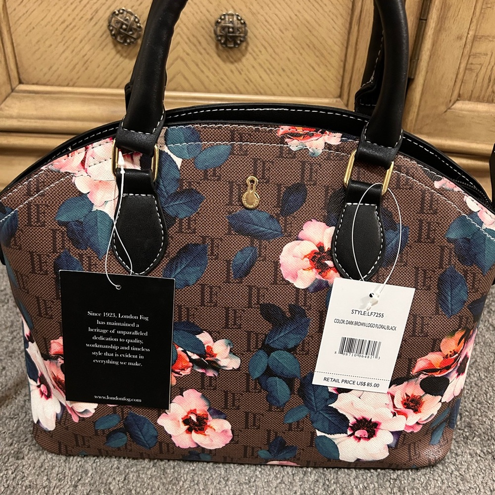 NWT London Fog Purse